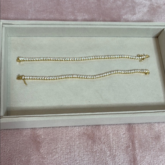 XIXI Elegant Gold and Silver Women's Bracelet Set - Picture 1 of 1